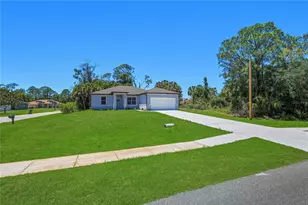 2822 Yamada Ln, North Port, FL 34286 - Photo 6