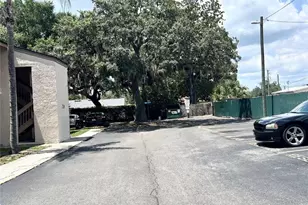 7531 Pitch Pine Cir, Tampa, FL 33617 - Photo 2
