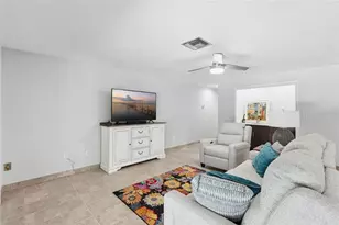707 Knollwood Dr, Largo, FL 33770 - Photo 14