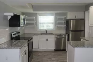 1727 Thames St, Clearwater, FL 33755 - Photo 10