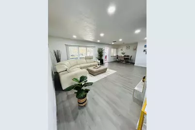 5101 Vinson Drive, Tampa, FL 33610 - Photo 46
