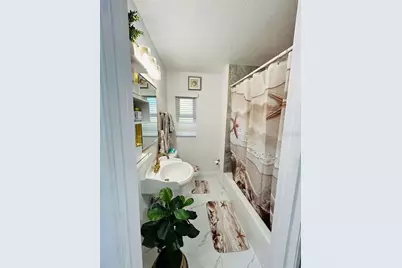 5101 Vinson Drive, Tampa, FL 33610 - Photo 38