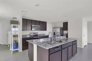 5546 Logan Cave Ave, Wimauma, FL 33598 - Photo 8