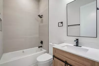1117 15th Avenue NW, Largo, FL 33770 - Photo 22