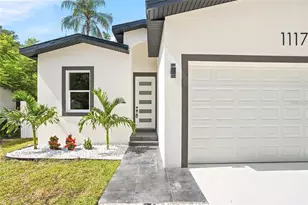 1117 15th Ave NW, Largo, FL 33770 - Photo 2