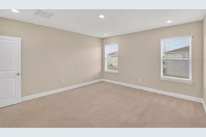 2546 Warren Acres Boulevard, Wesley Chapel, FL 33543 - Photo 40