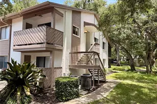 2363 Flanders Way, Safety Harbor, FL 34695 - Photo 2