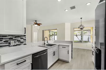 12720 Whitney Meadow Way, Riverview, FL 33578 - Photo 16