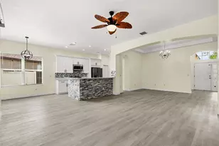 12720 Whitney Meadow Way, Riverview, FL 33578 - Photo 12
