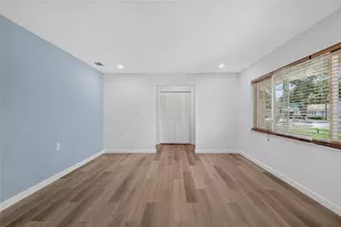 12501 St Charlotte Dr, Tampa, FL 33618 - Photo 38