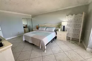 1270 Gulf Blvd, Clearwater Beach, FL 33767 - Photo 16