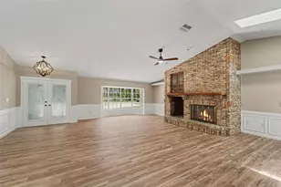 8500 Bay Dr, Spring Hill, FL 34606 - Photo 10