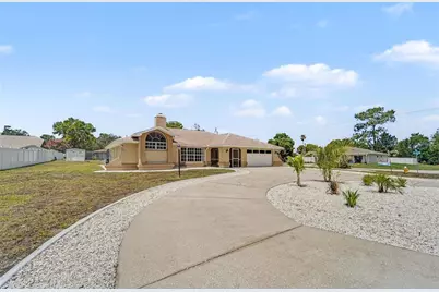 8500 Bay Drive, Spring Hill, FL 34606 - Photo 2