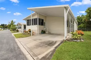 9790 66th Street N, Pinellas Park, FL 33782 - Photo 2