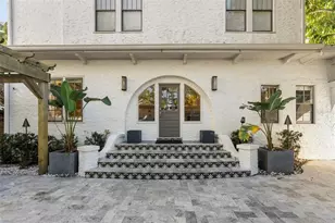 2943 W Bayshore Ct, Tampa, FL 33611 - Photo 42
