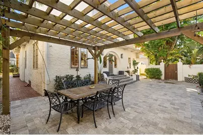 2943 W Bayshore Court, Tampa, FL 33611 - Photo 44