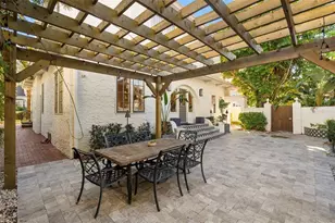 2943 W Bayshore Ct, Tampa, FL 33611 - Photo 44