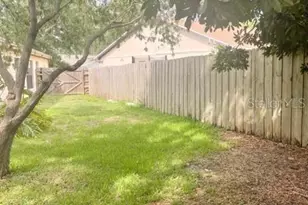 1520 Attleboro Ln, Brandon, FL 33511 - Photo 4