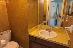 5555 Gulf Blvd, Saint Petersburg, FL 33706 - Photo 12