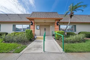 8235 Burgundy Dr N, Pinellas Park, FL 33781 - Photo 34