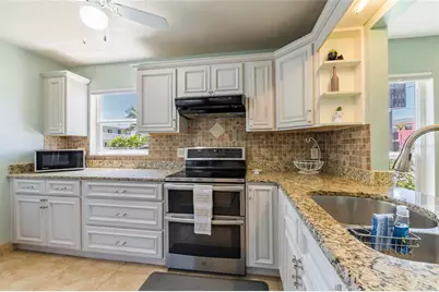 7003 Sunset Way #3, Saint Pete Beach, FL 33706 - Photo 14