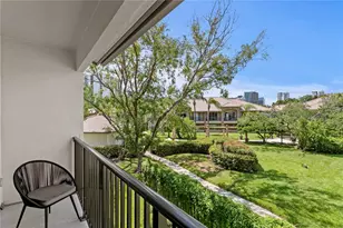 1040 Normandy Trace Rd, Tampa, FL 33602 - Photo 4