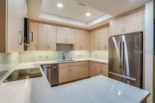 450 Knights Run Ave, Tampa, FL 33602 - Photo 12