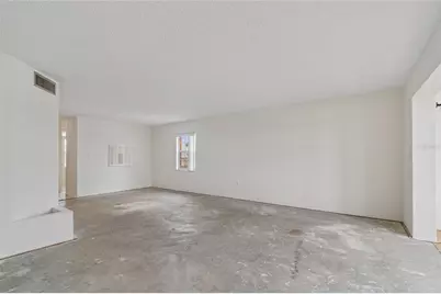 1900 68th Street N #210, Saint Petersburg, FL 33710 - Photo 8