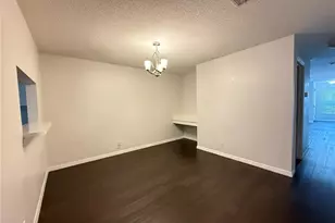 254 Castlekeeper Pl, Valrico, FL 33594 - Photo 4
