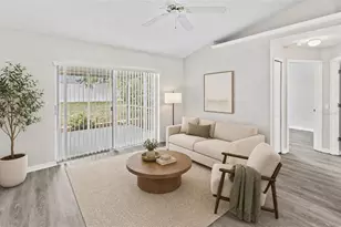 11111 Lakeside Vista Dr, Riverview, FL 33569 - Photo 8
