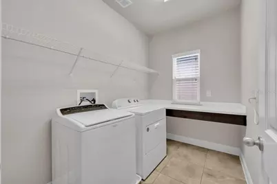 14306 Barrington Stowers Drive, Lithia, FL 33547 - Photo 22