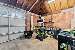 802 W Coral St, Tampa, FL 33602 - Photo 36