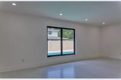 1397 83rd Avenue N, Saint Petersburg, FL 33702 - Photo 22