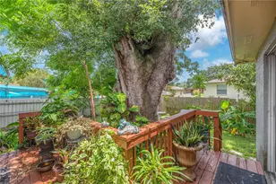 2114 W Hanna Ave, Tampa, FL 33604 - Photo 22