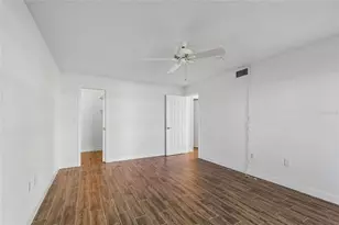4575 Cove Cir, Saint Petersburg, FL 33708 - Photo 36