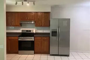 3830 Valley Tree Dr, Tampa, FL 33610 - Photo 2