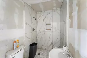 5712 15th St E, Bradenton, FL 34203 - Photo 24