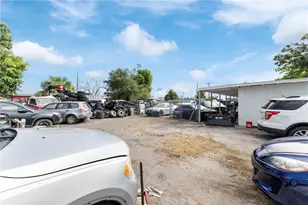 5712 15th St E, Bradenton, FL 34203 - Photo 32