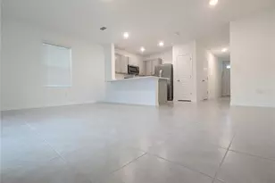 4460 Rachel Fls Dr, Tampa, FL 33610 - Photo 2