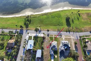 1817 Beach Dr SE, Saint Petersburg, FL 33705 - Photo 4