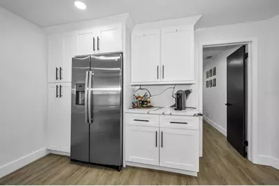 4350 45th Street N, Saint Petersburg, FL 33714 - Photo 6