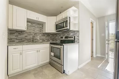 5106 W Richardson Avenue #B, Tampa, FL 33616 - Photo 12