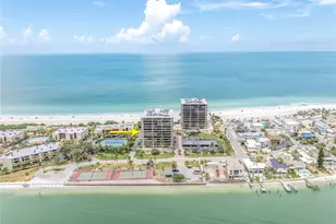 7600 Bayshore Dr, Treasure Island, FL 33706 - Photo 1