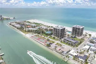 7600 Bayshore Dr, Treasure Island, FL 33706 - Photo 30