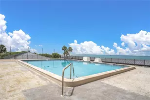 7600 Bayshore Dr, Treasure Island, FL 33706 - Photo 30