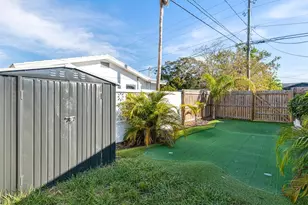 2000 57th St N, Saint Petersburg, FL 33710 - Photo 26