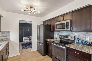 2000 57th St N, Saint Petersburg, FL 33710 - Photo 12