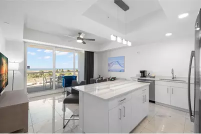 11500 Gulf Boulevard #304, Treasure Island, FL 33706 - Photo 6