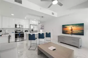 11500 Gulf Blvd, Treasure Island, FL 33706 - Photo 14
