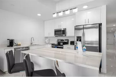 11500 Gulf Boulevard #304, Treasure Island, FL 33706 - Photo 12